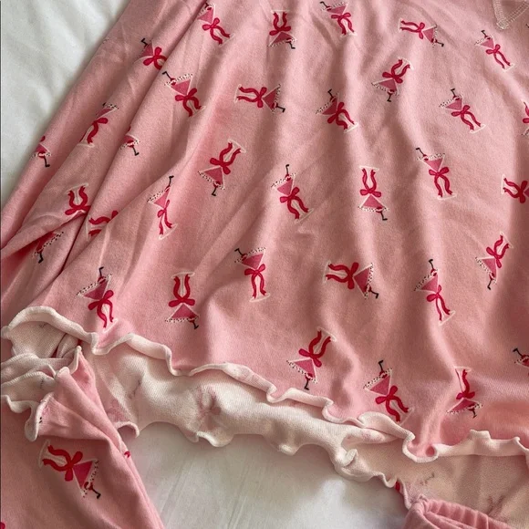 Pink Pjs - Picture 3 of 5